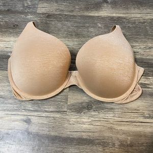 Padded perfect coverage 34DD nude heather. Gently used condition.